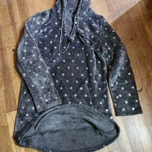 Joe Boxer VERY warm long nite shirt with hood